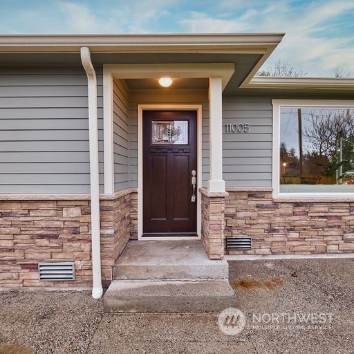 Property Photo:  11005 SE 173rd Street  WA 98055 