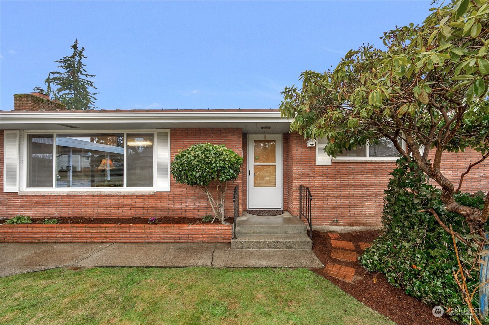 Property Photo: 1267 Cedar Avenue WA 98270