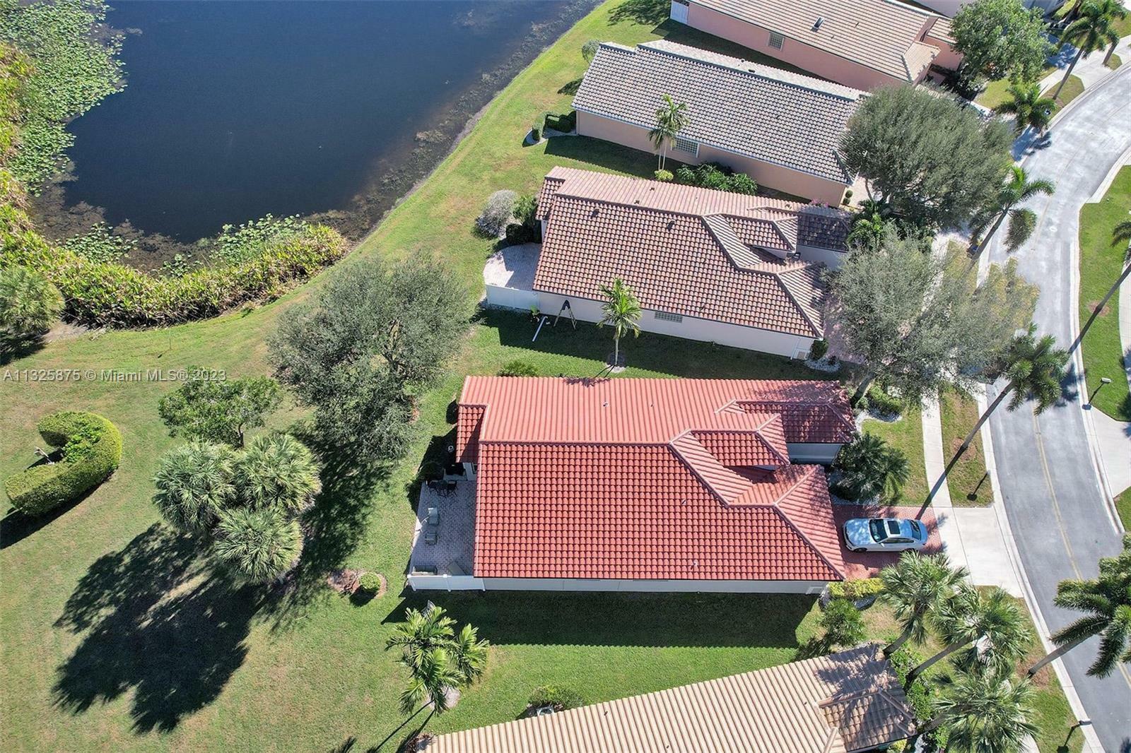 Property Photo:  12724 Coral Lakes Dr  FL 33437 