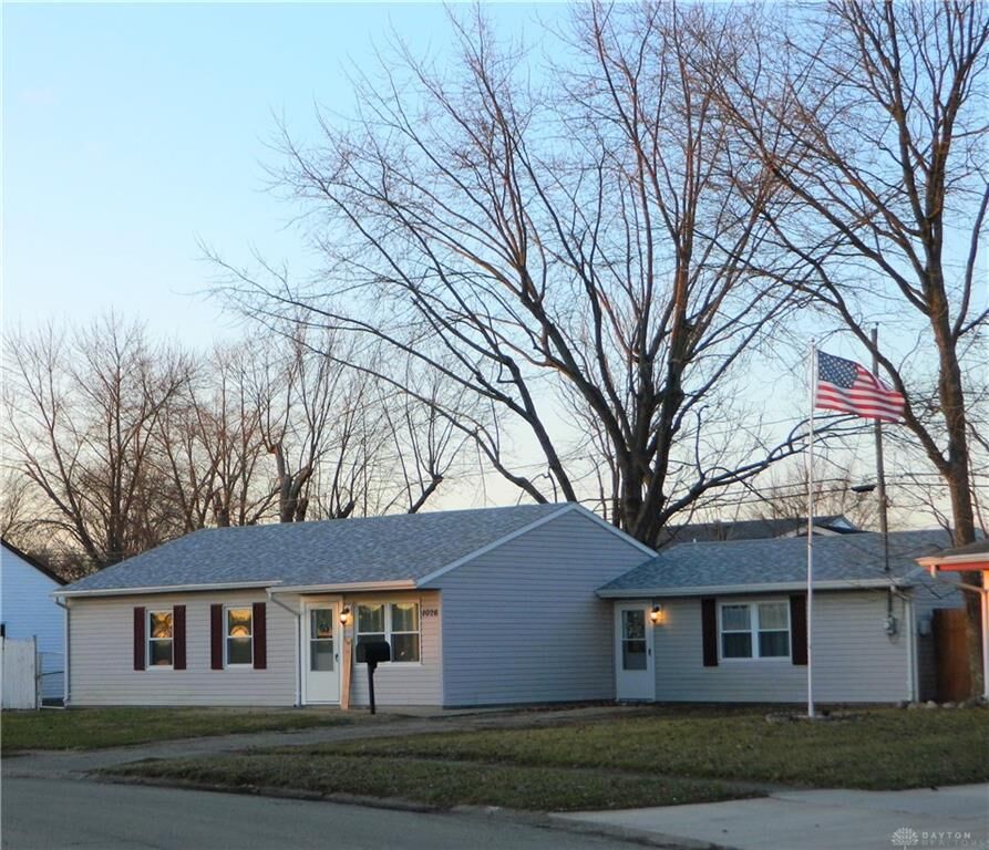 Property Photo: 1026 Frayne Drive OH 45344