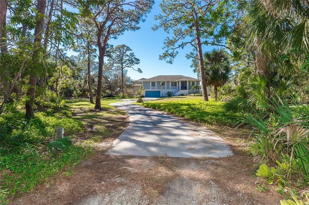 Property Photo:  1249 Bayshore Drive  FL 34223 