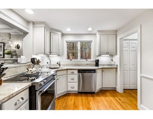 Property Photo:  305 Lincoln Street  MA 02061 