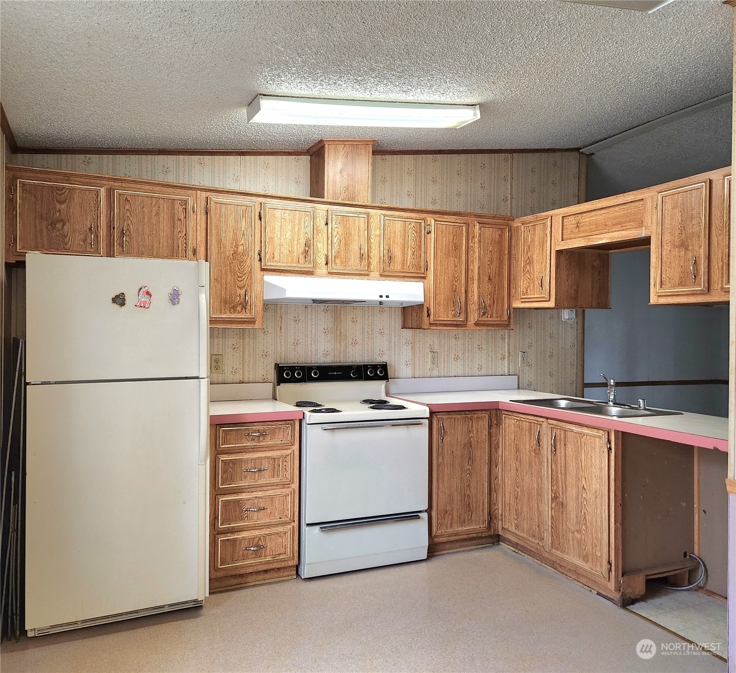 Property Photo: 1500 Adams Street WA 98584