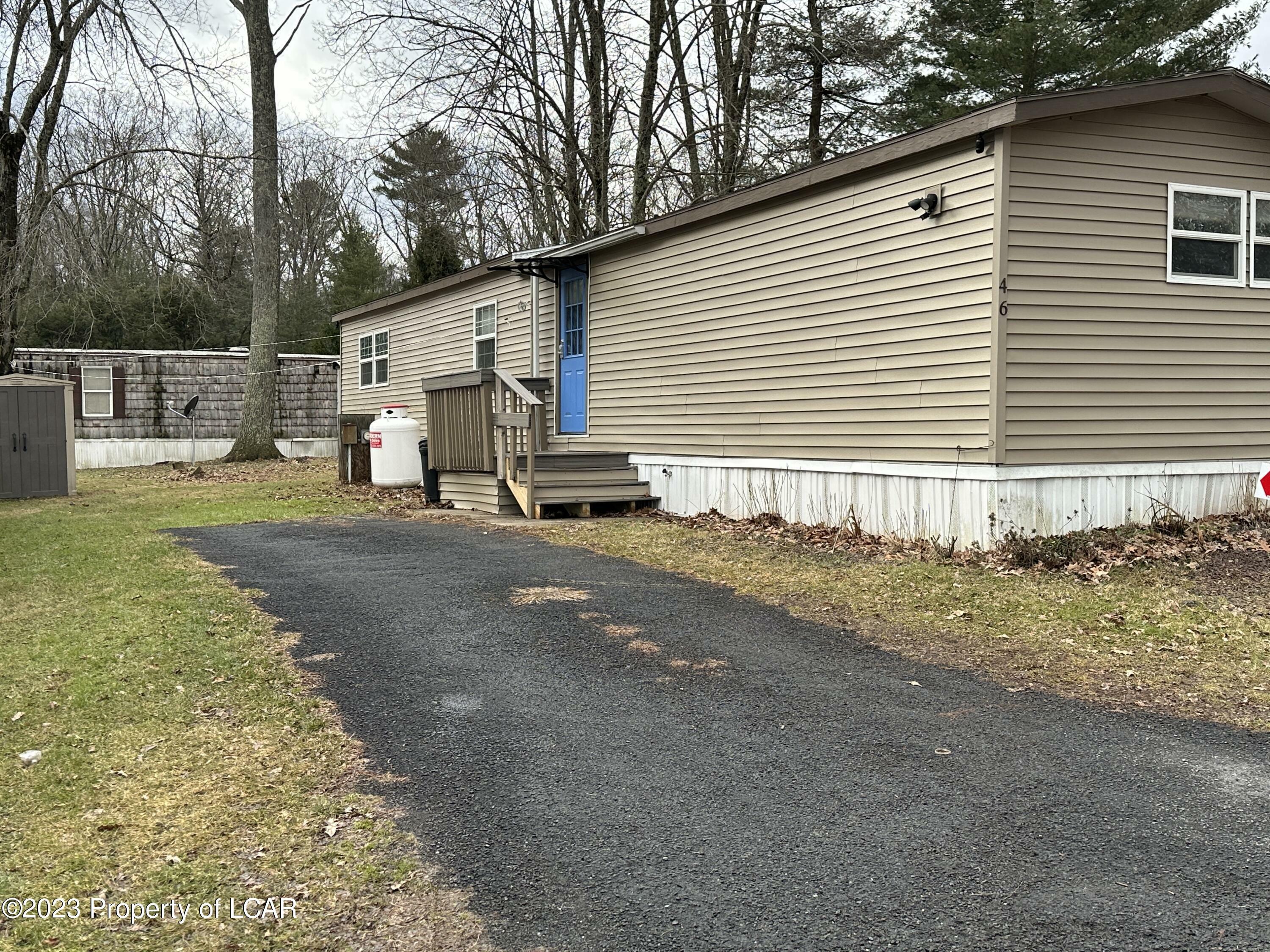 Property Photo:  46 Country Crest Lane  PA 18621 