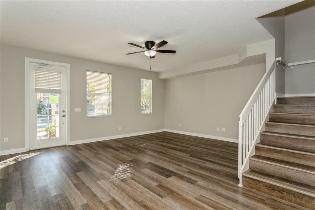 Property Photo: 5966 Giardino Lane FL 34232