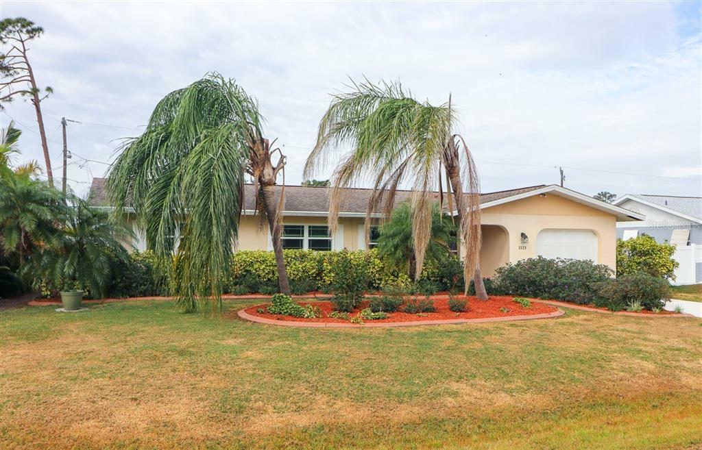 Property Photo:  3529 Great Neck Street  FL 33952 