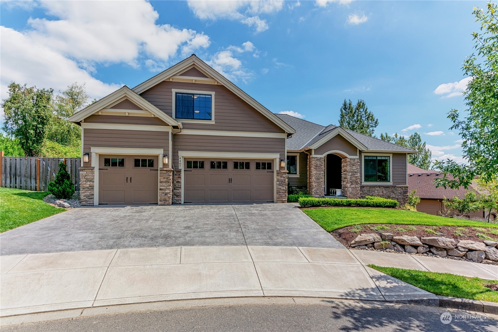 Property Photo:  4407 SE 169th Court  WA 98683 