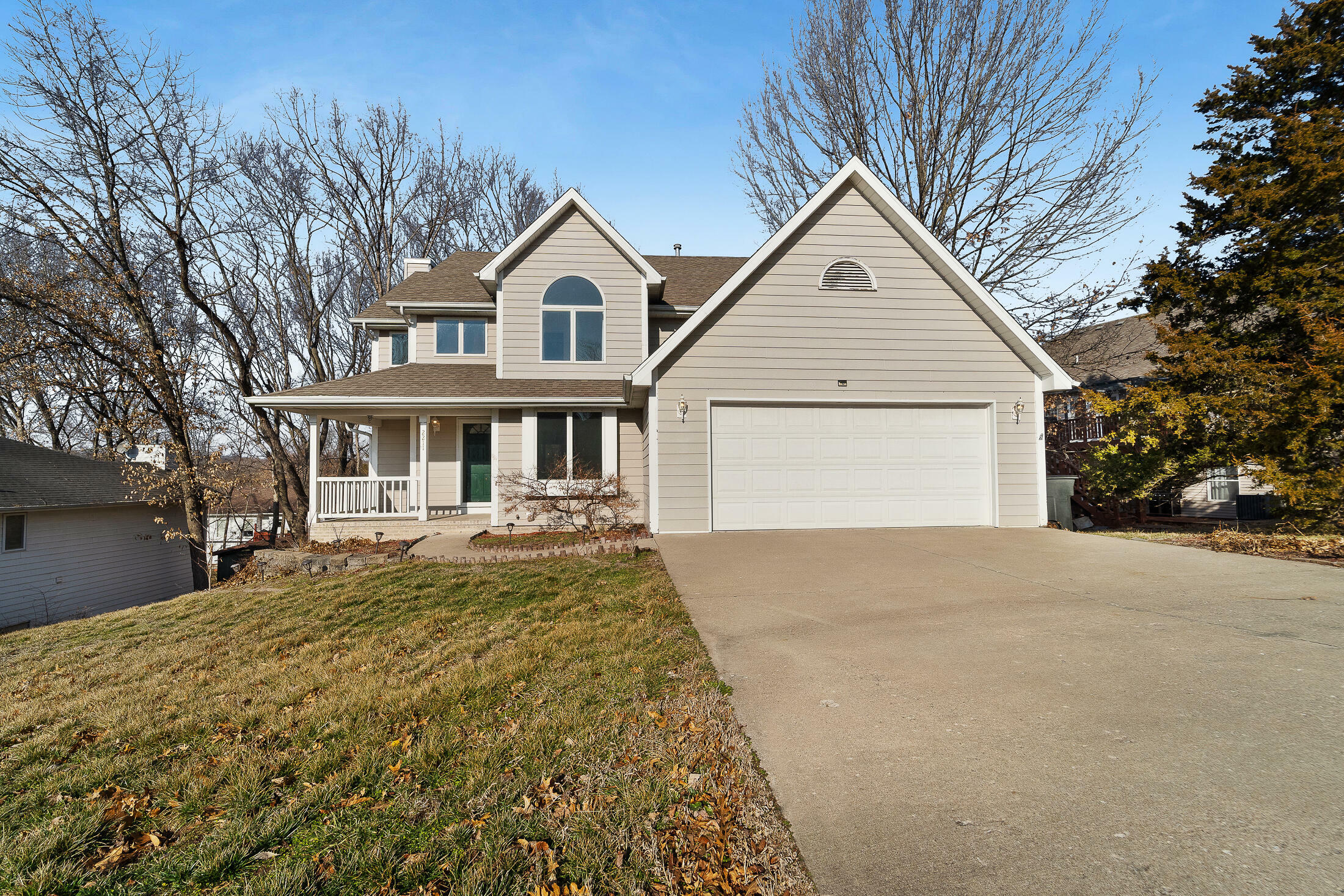 Property Photo:  2211 Cherry Ridge Ln  MO 65203 