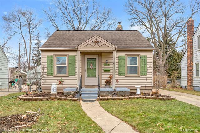 Property Photo:  2129 Geneva Street  MI 48124 