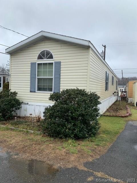 Property Photo: 1012 Old Colony Road 83 CT 06451