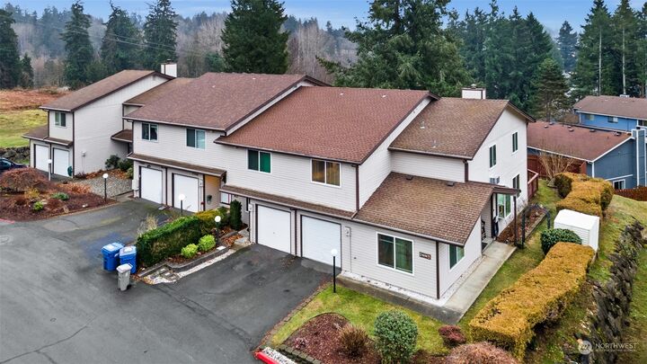 Property Photo: 25010 144th Place SE WA 98042