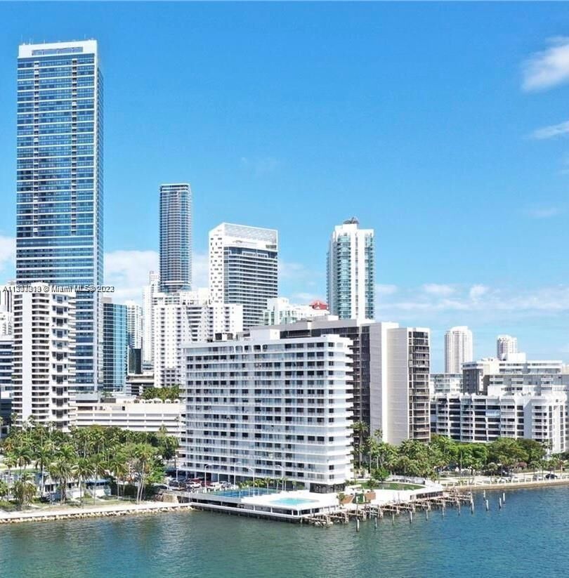 Property Photo:  200 SE 15th Rd 12H  FL 33129 