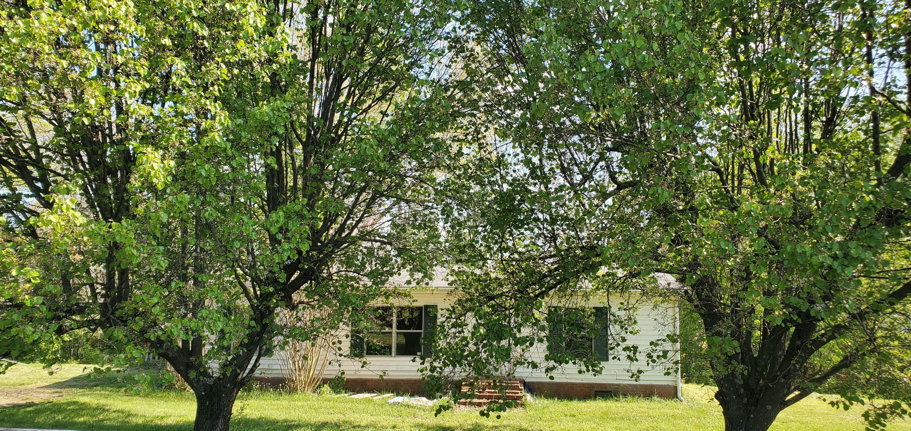 Property Photo:  134 New Haven Road  KY 40444 