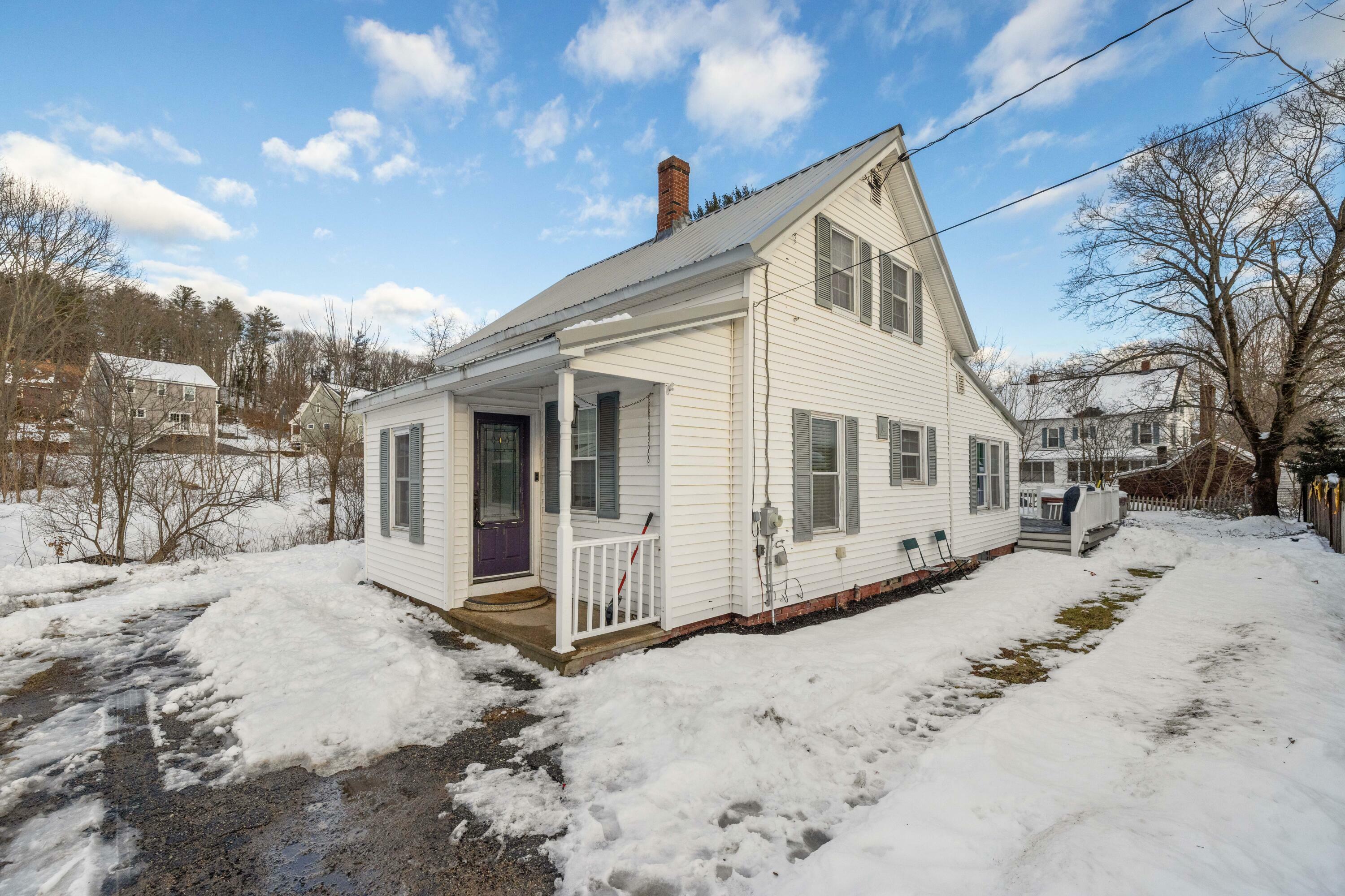 Property Photo:  72 Goodwin Street  ME 03908 