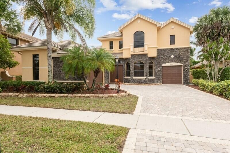 Property Photo: 10356 Trianon Place FL 33449