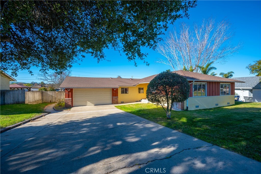 Property Photo:  3455 Hadley Way  CA 93455 