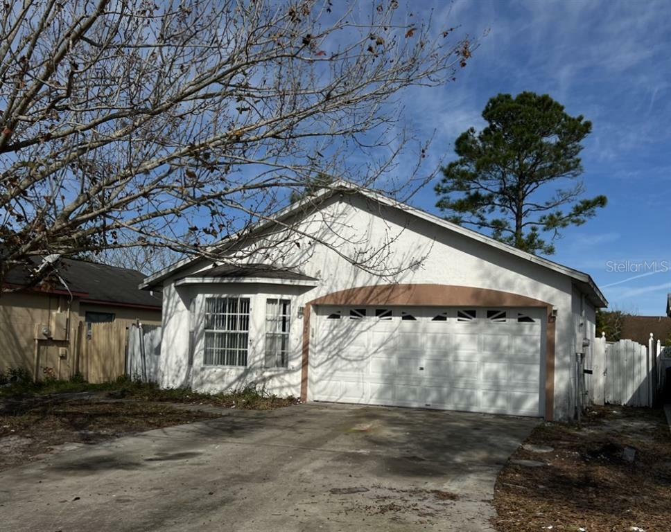 Property Photo:  1025 Vista Palma Way  FL 32825 