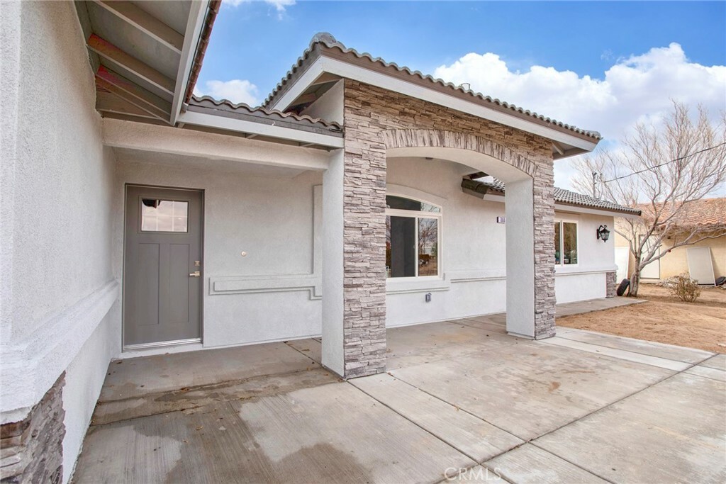 Property Photo:  7866 Kenyon Avenue  CA 92345 