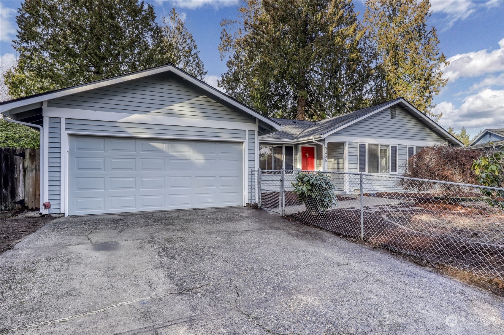 Property Photo:  7435 Thasos Avenue NE  WA 98311 