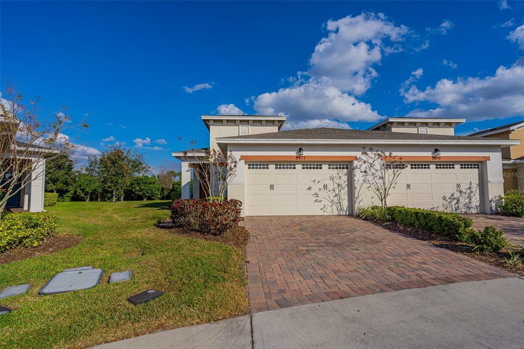 Property Photo: 2477 Yellow Brick Road FL 34772