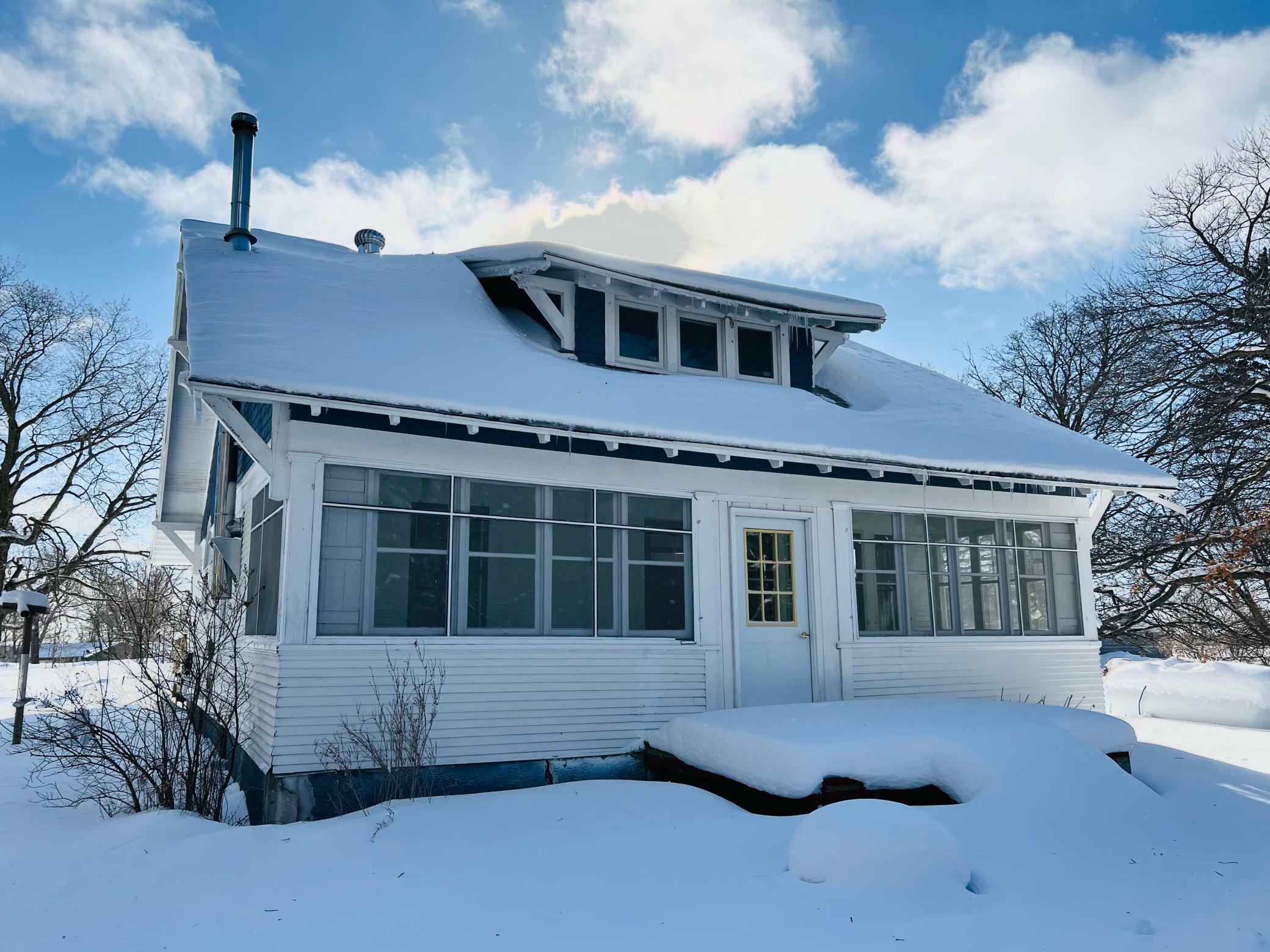 Property Photo: 20815 Deroxe Road MN 56501