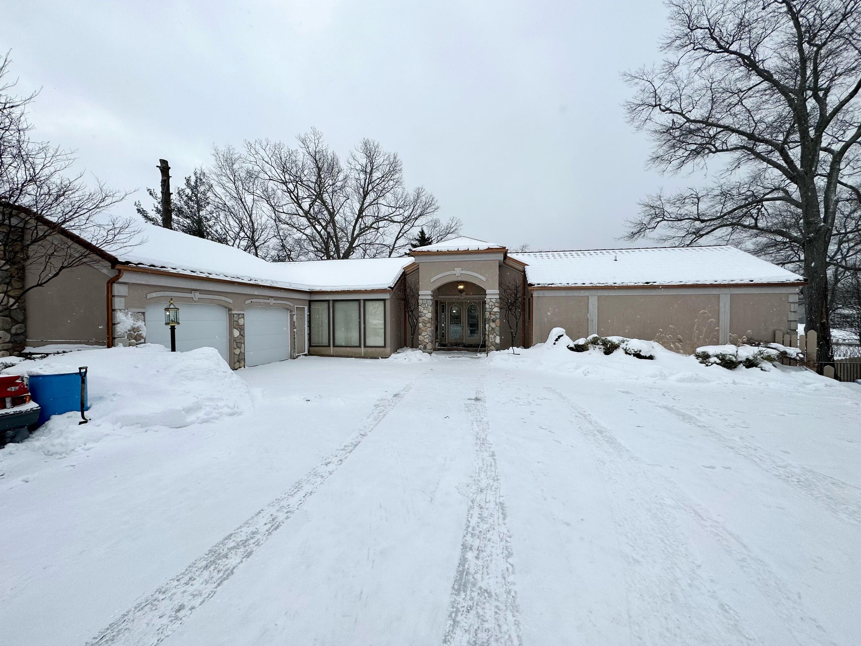 Property Photo: 1709 Rood Point Road MI 49441