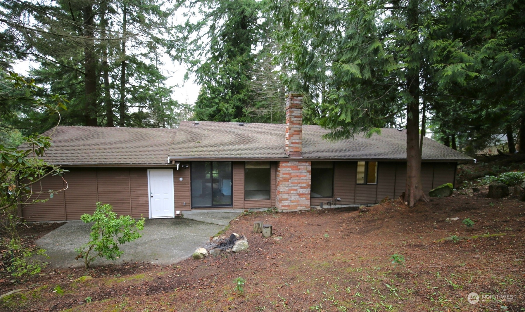 Property Photo:  2572 Woodbine Place  WA 98229 