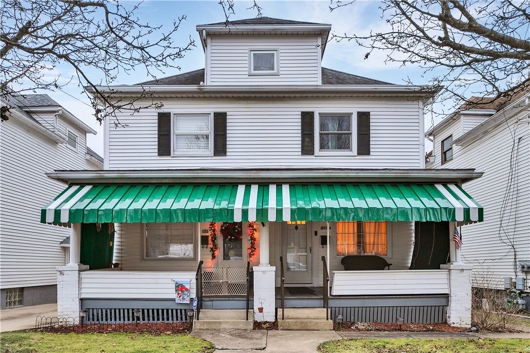 Property Photo: 513/513A Franklin Ave PA 15690