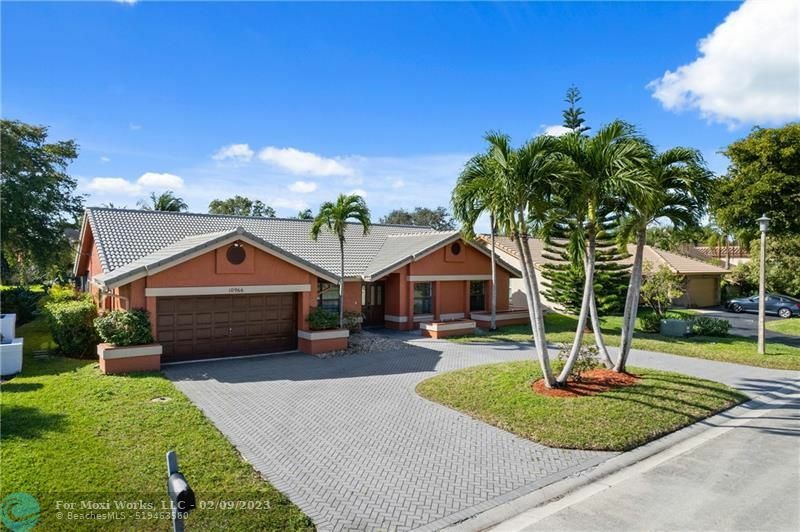 Property Photo:  10966 NW 14th St  FL 33071 