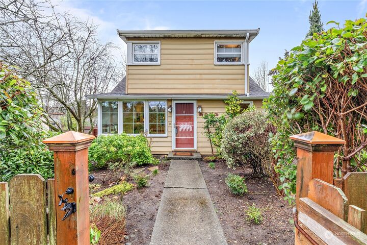 9033 2nd Avenue NW  Seattle WA 98117 photo