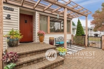 Property Photo: 2714 Lilac Street WA 98632