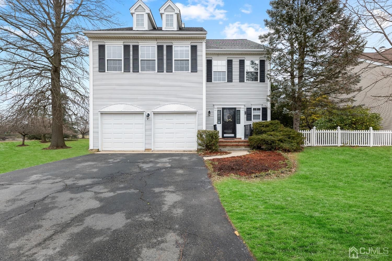 Property Photo:  1 Holohan Drive  NJ 08536 