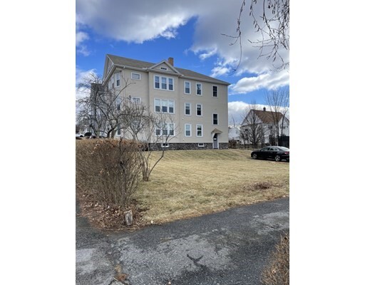 Property Photo: 76 Fairhaven Rd MA 01606