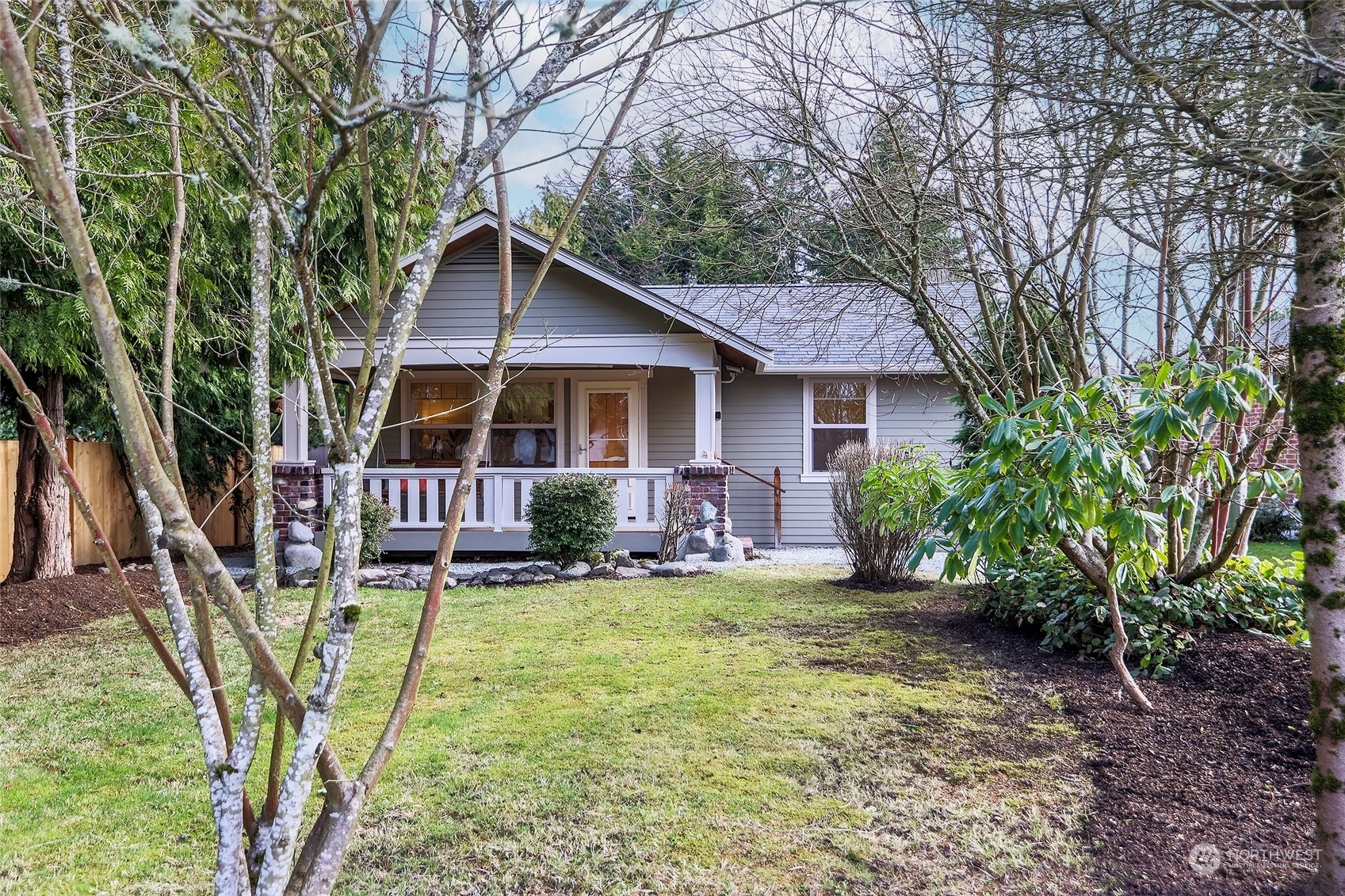 Property Photo: 9524 17th Avenue NW WA 98117