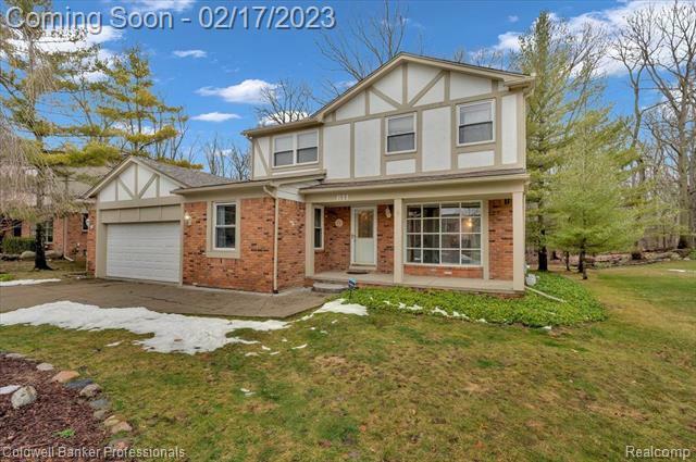 Property Photo:  611  Timberline  Drive  MI 48309 