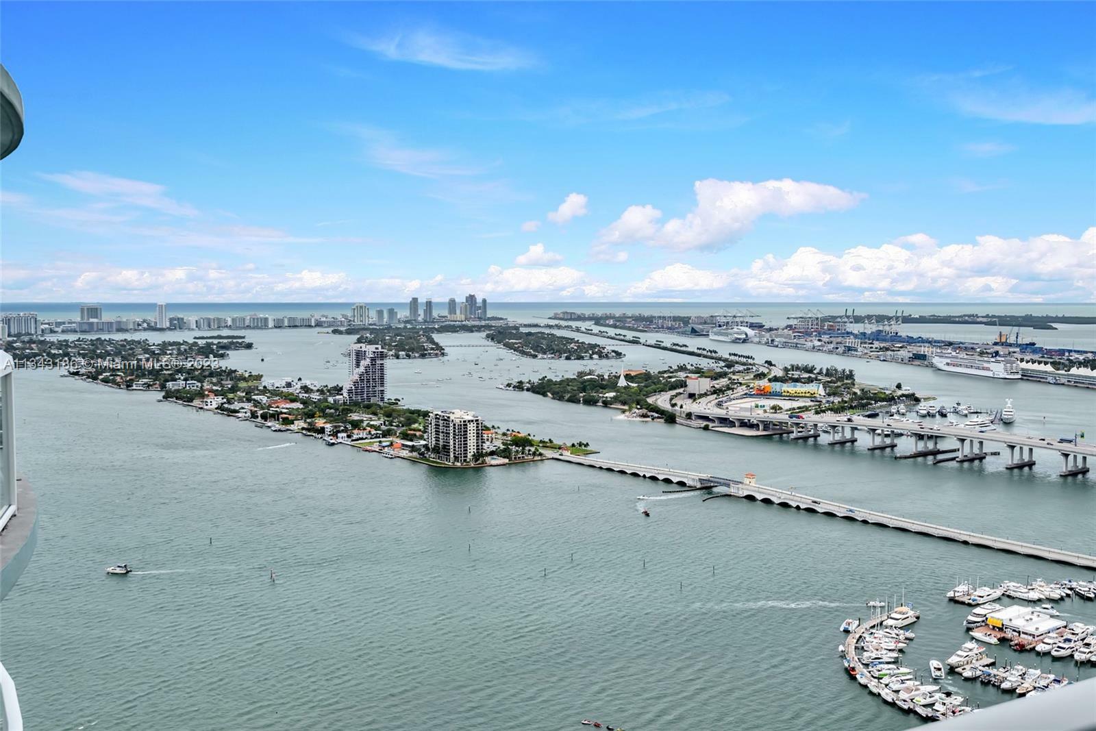 Property Photo:  1900 N Bayshore Dr 4603  FL 33132 