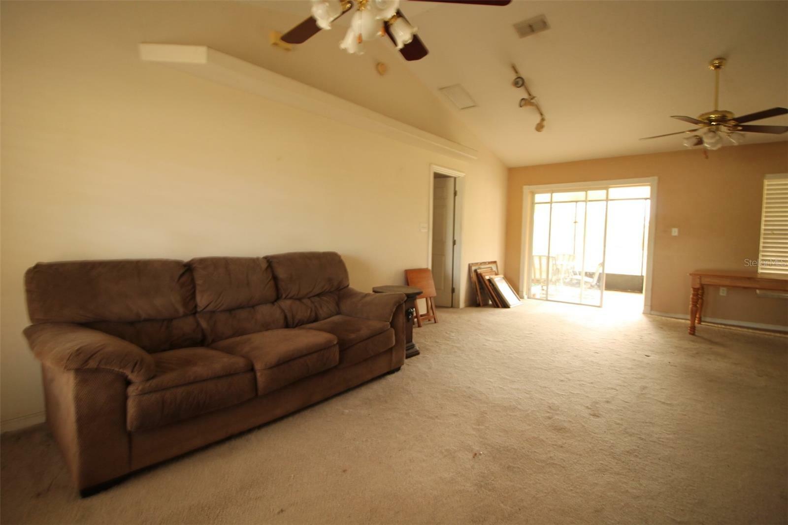 Property Photo:  4209 Worthington Place  FL 34753 