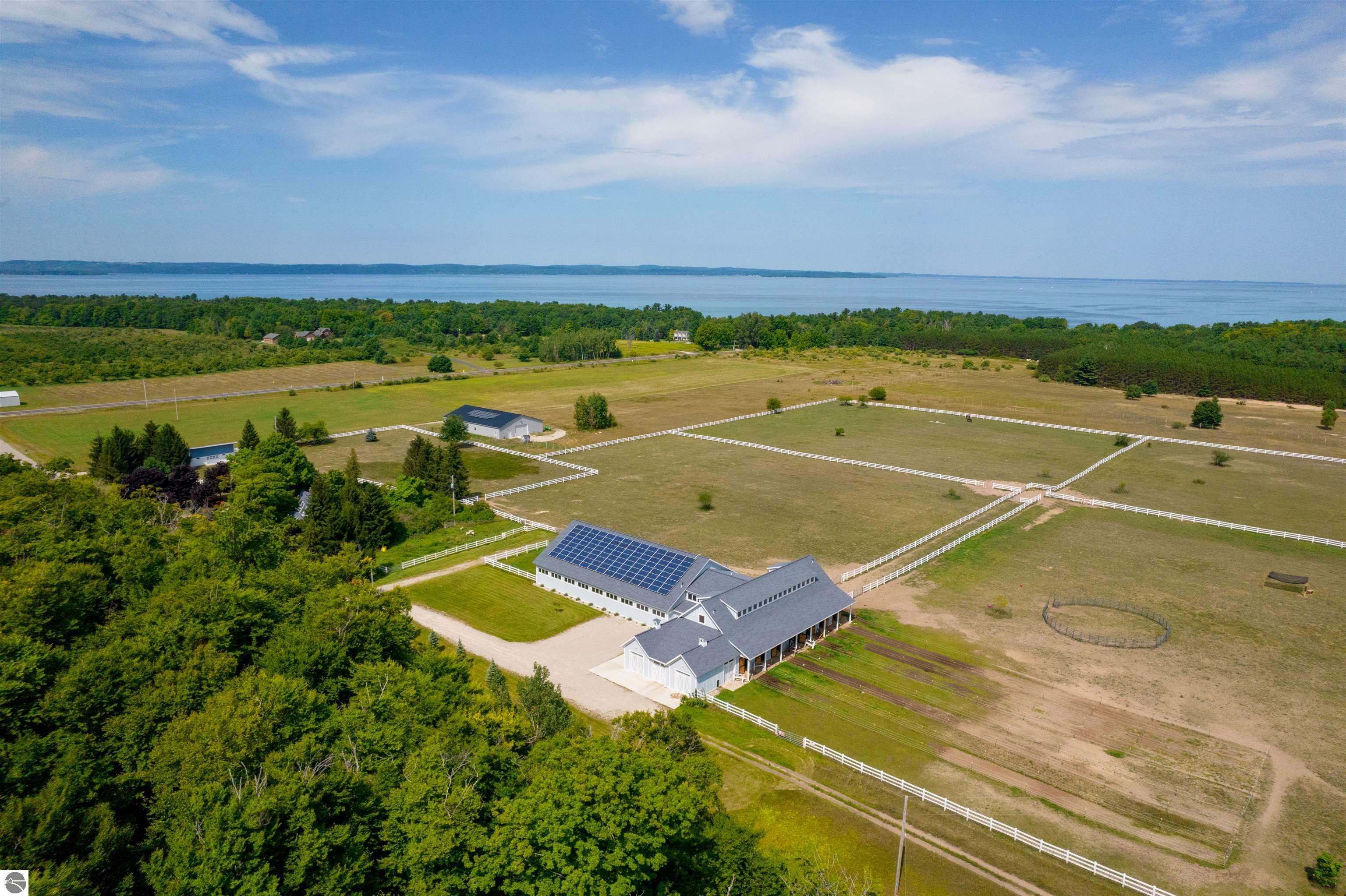 3619 Tompkins Road  Traverse City MI 49686 photo