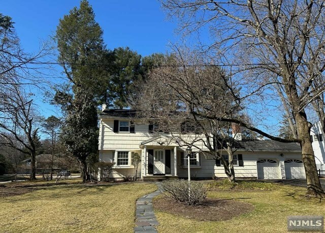 Property Photo: 4 Friend Terrace NJ 07640