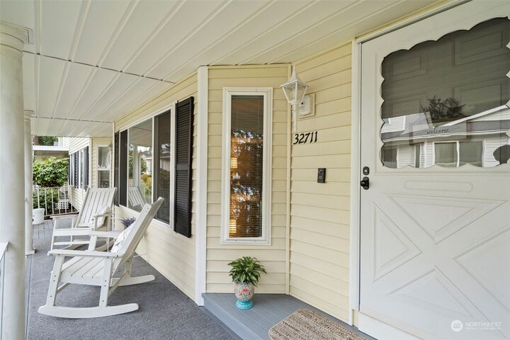 Property Photo: 32711 1st Place S 235 WA 98003