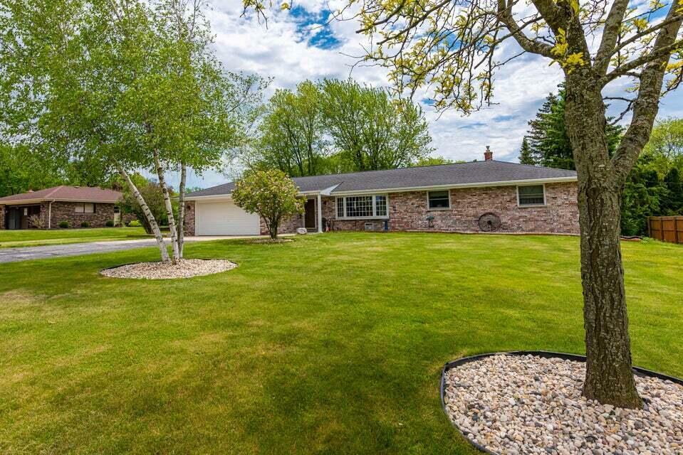 Property Photo: 4072 Woodside Ct WI 53033