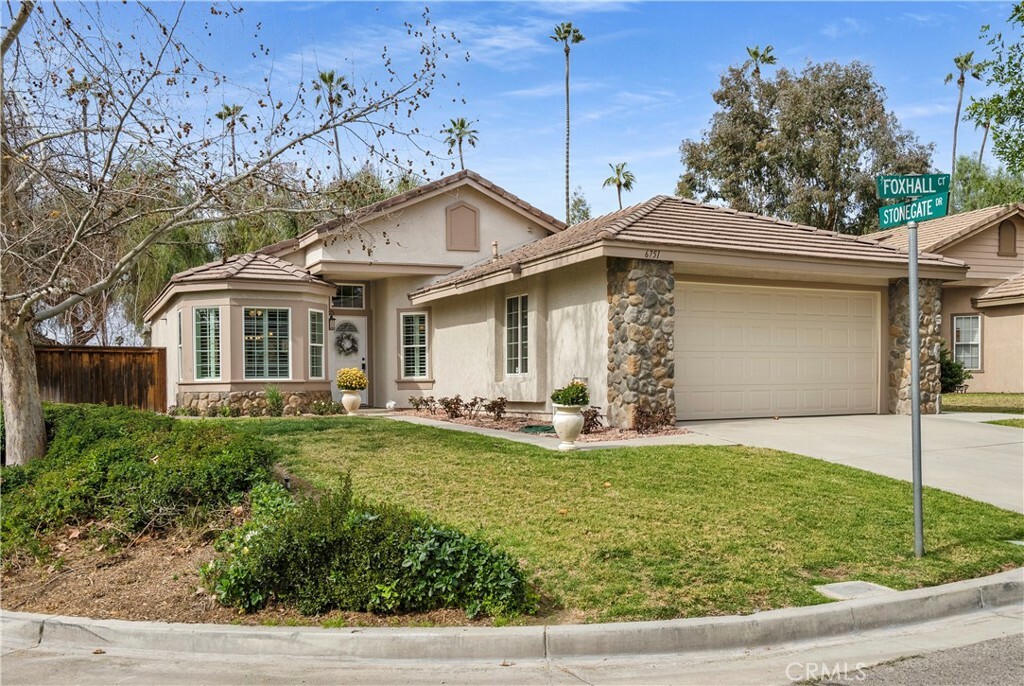 Property Photo:  6751 Foxhall Court  CA 92506 