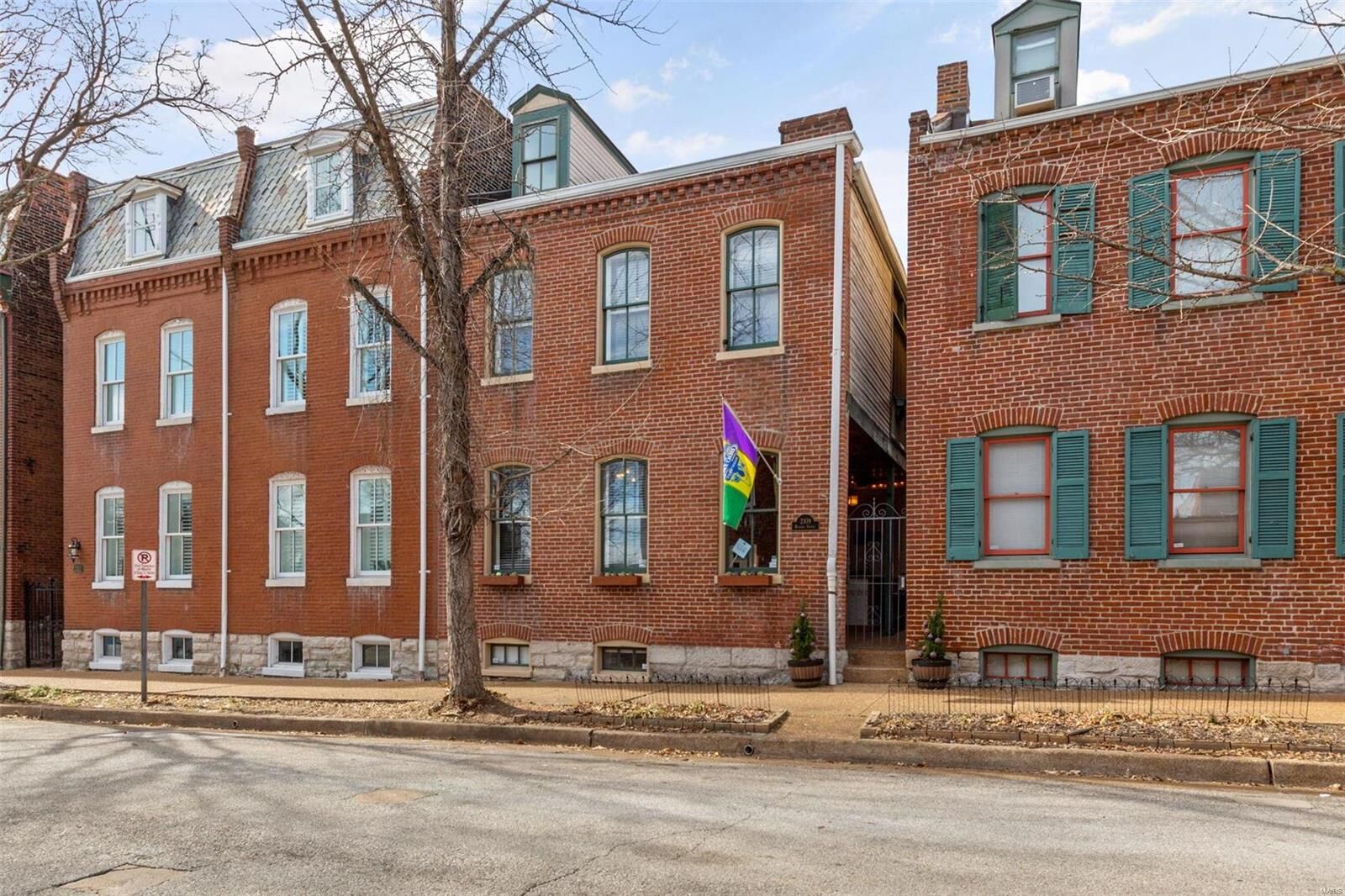 Property Photo:  2109 Menard Street  MO 63104 