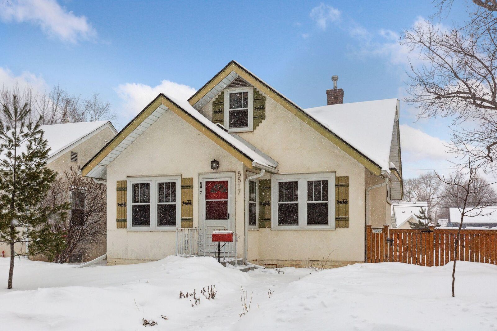 Property Photo:  5517 37th Avenue S  MN 55417 