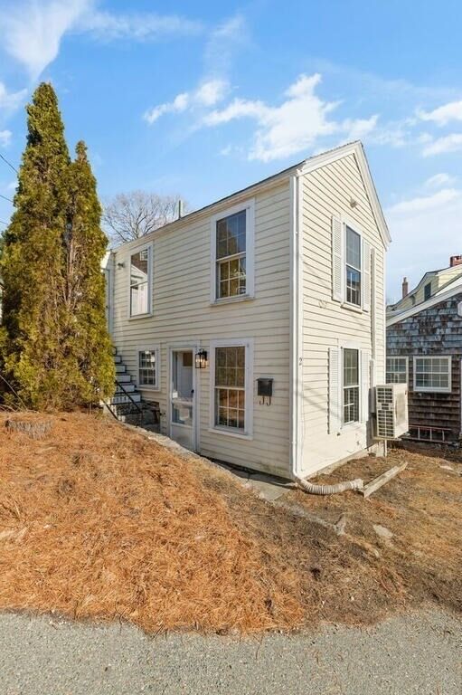 Property Photo:  2 Highland St 1  MA 01966 