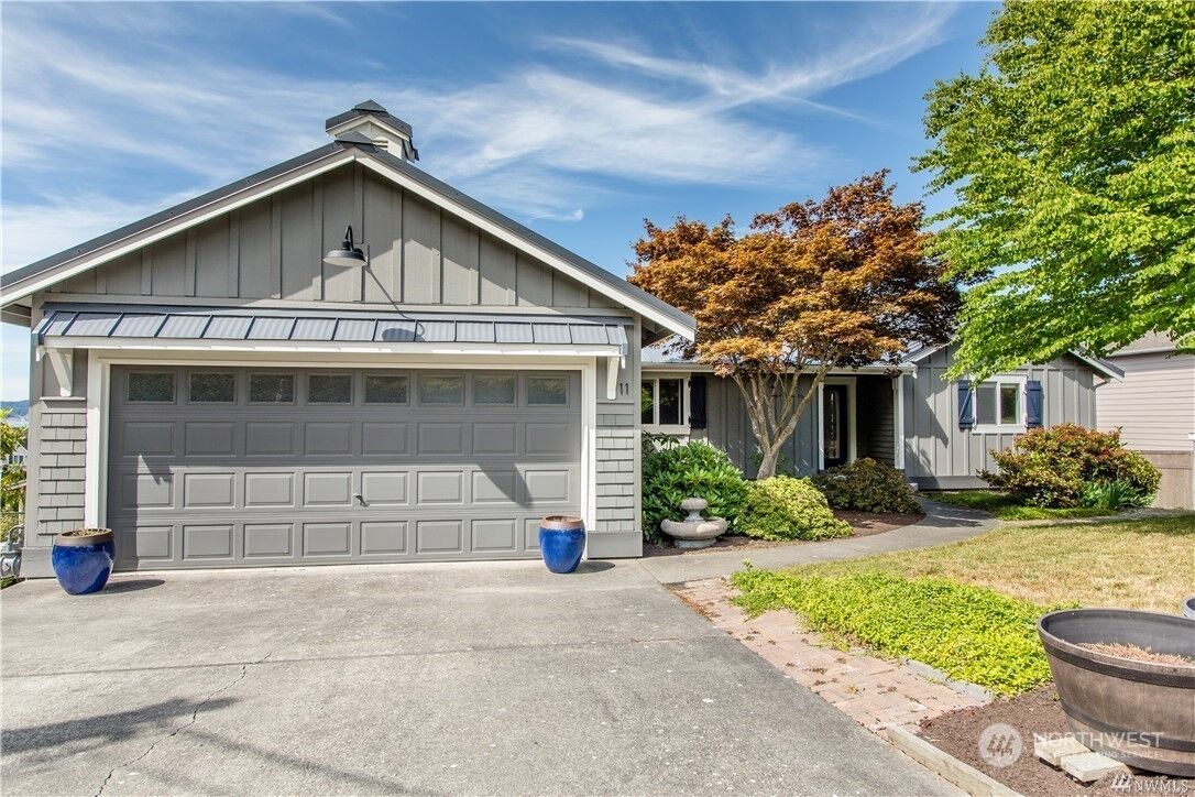 Property Photo:  11 Stillaguamish Avenue  WA 98282 