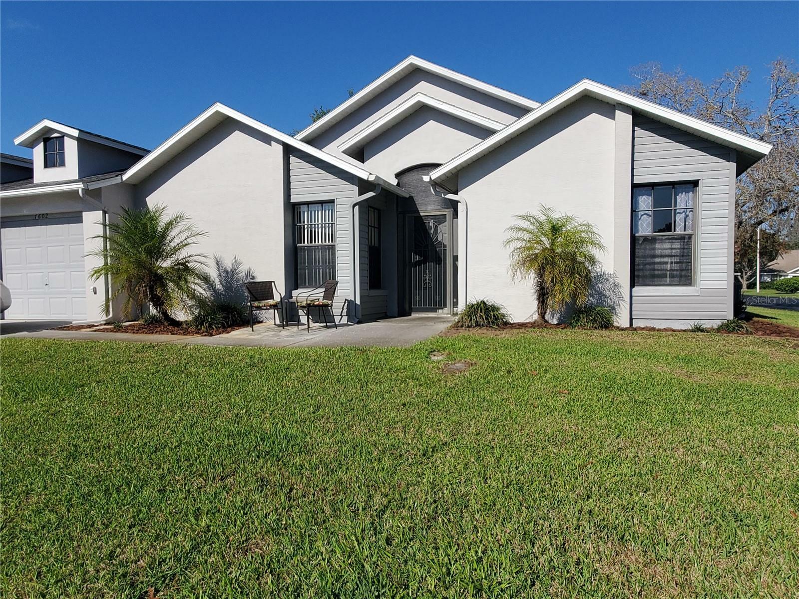 Property Photo:  7602 Roland Court  FL 34654 