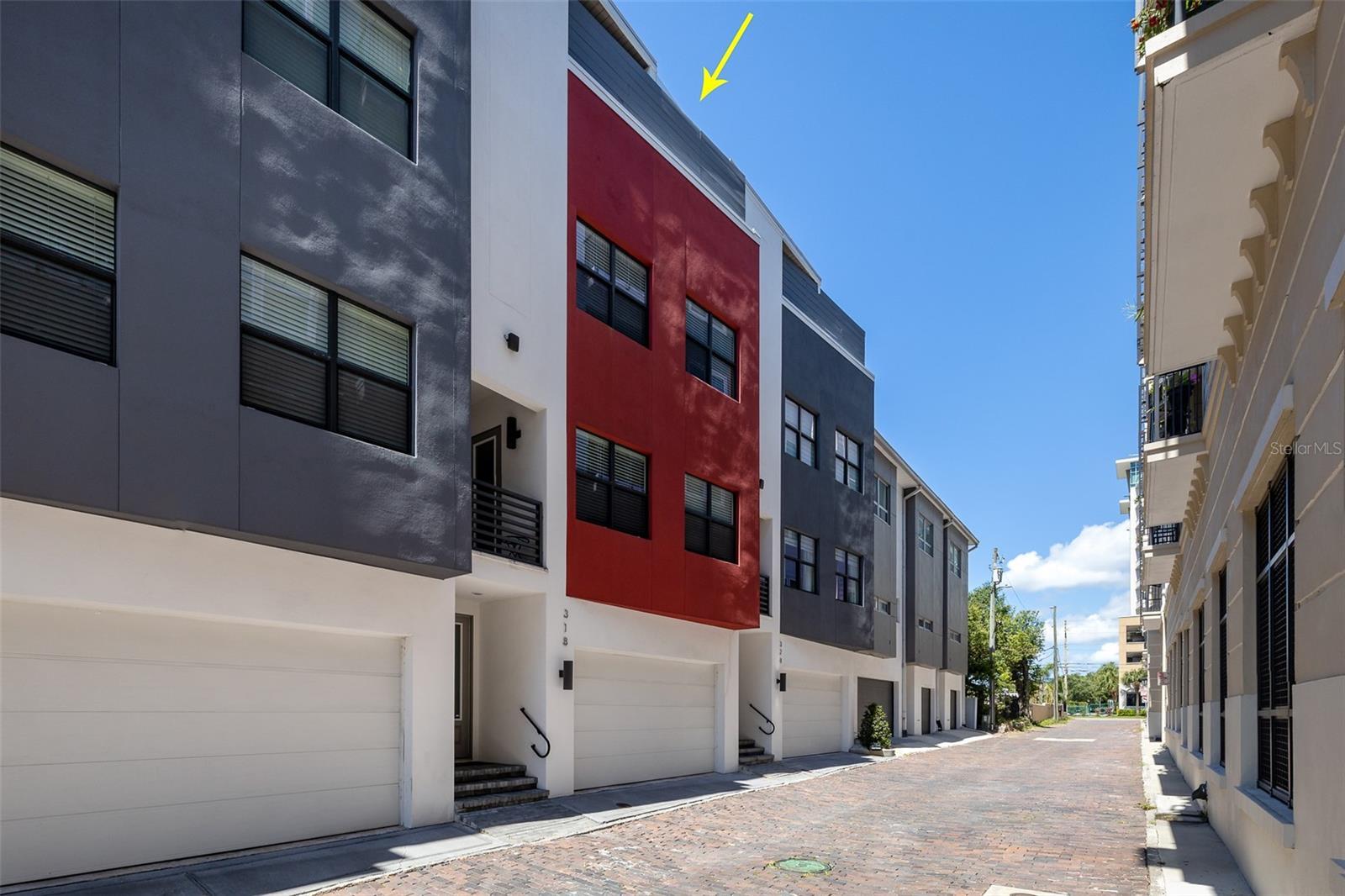 Property Photo: 318 Delmar Terrace S FL 33701