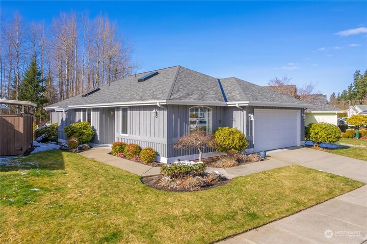 2 bed Puyallup home for sale 4416 7th Street Pl SE, Puyallup, WA 98374
