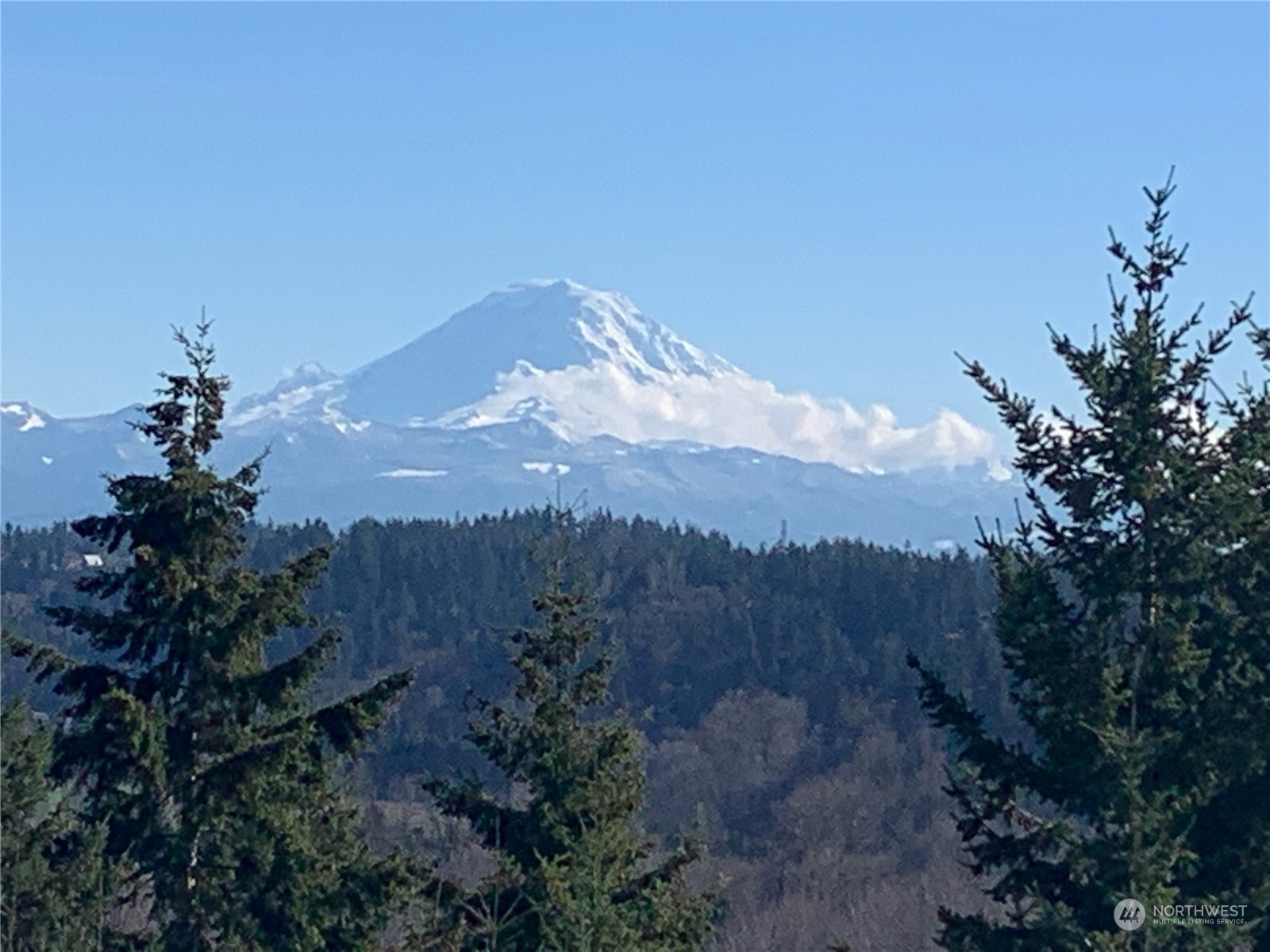 Property Photo: 32718 111th Place SE WA 98092